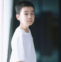 梁译木的个人资料