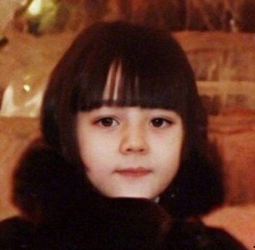 柴碧云小时候照片,柴碧云小时候的纯真瞬间